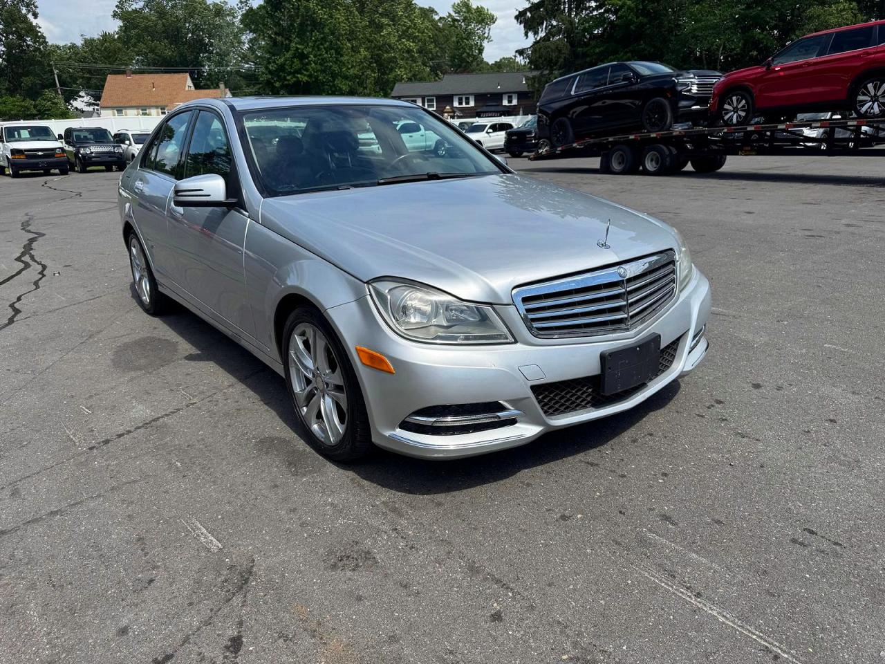WDDGF8AB7EG239514 · 2014 MERCEDES-BENZ C · 4/11
