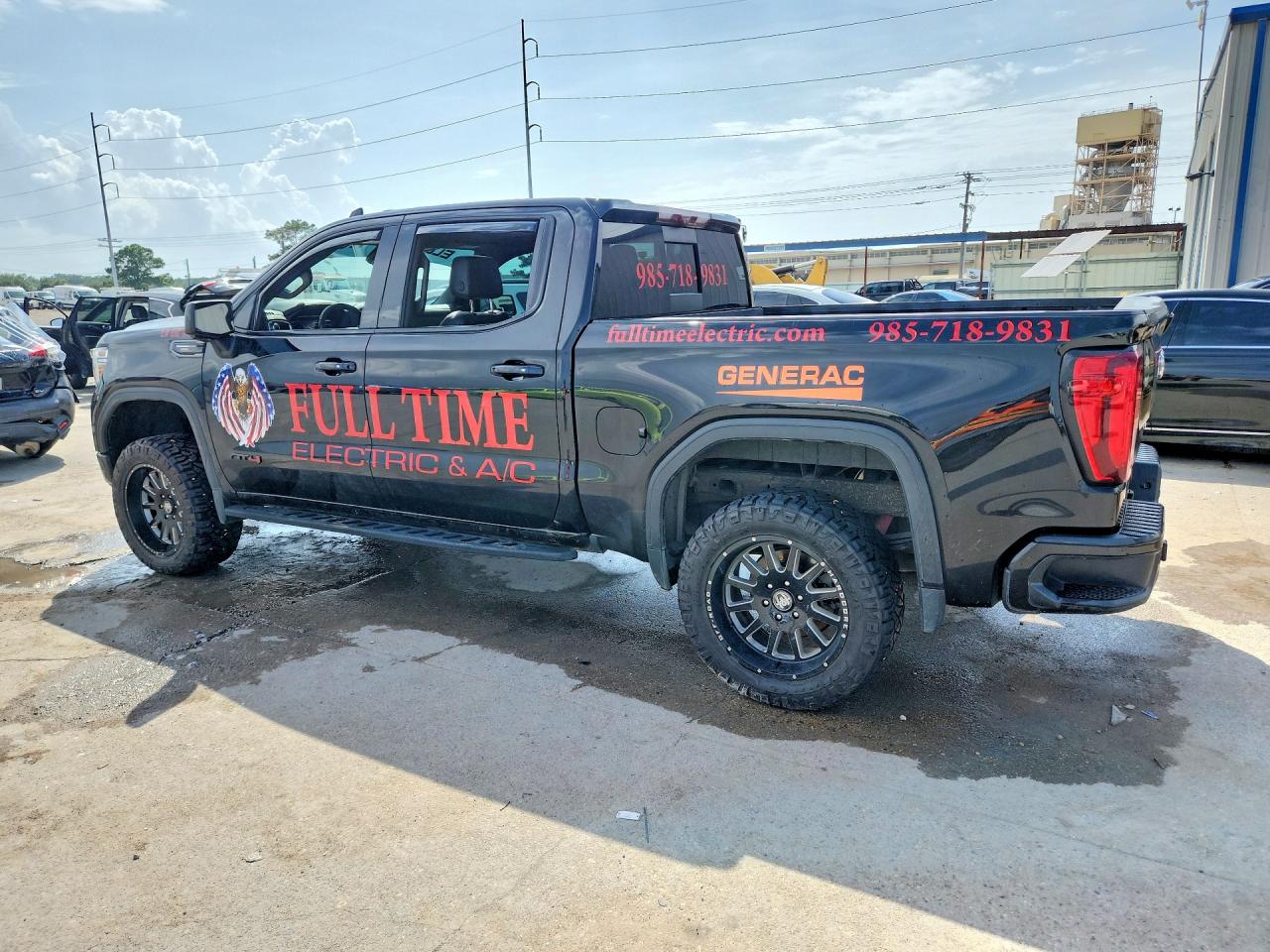 1GTP9EELXNZ116135 · 2022 GMC SIERRA LIMITED · 2/13