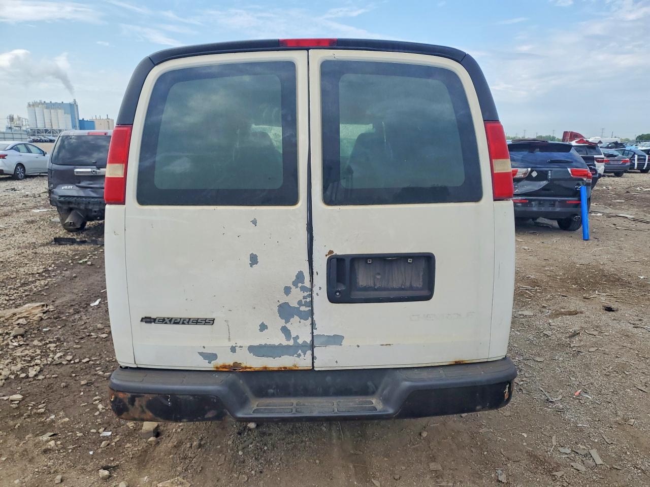 1GCFG15X361127345 · 2006 CHEVROLET EXPRESS G1500 · 6/13