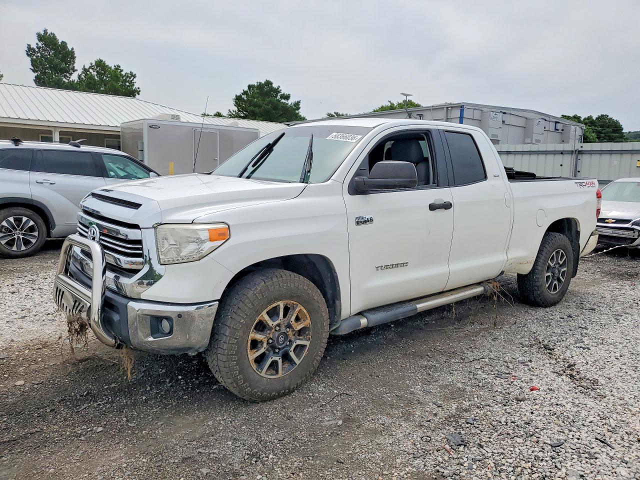 5TFUY5F11HX595676 · 2017 TOYOTA TUNDRA