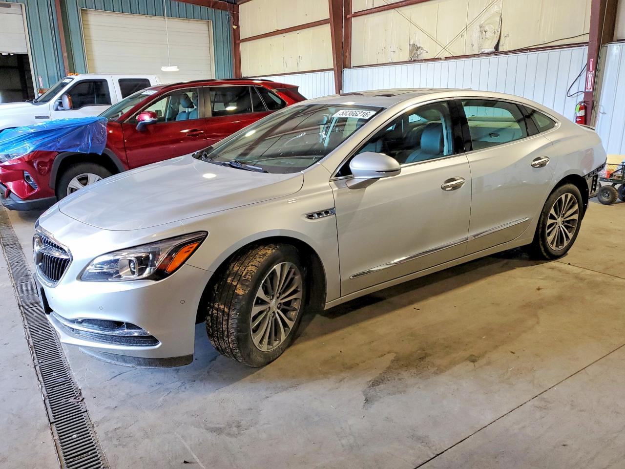 1G4ZR5SS1JU142811 · 2018 BUICK LACROSSE