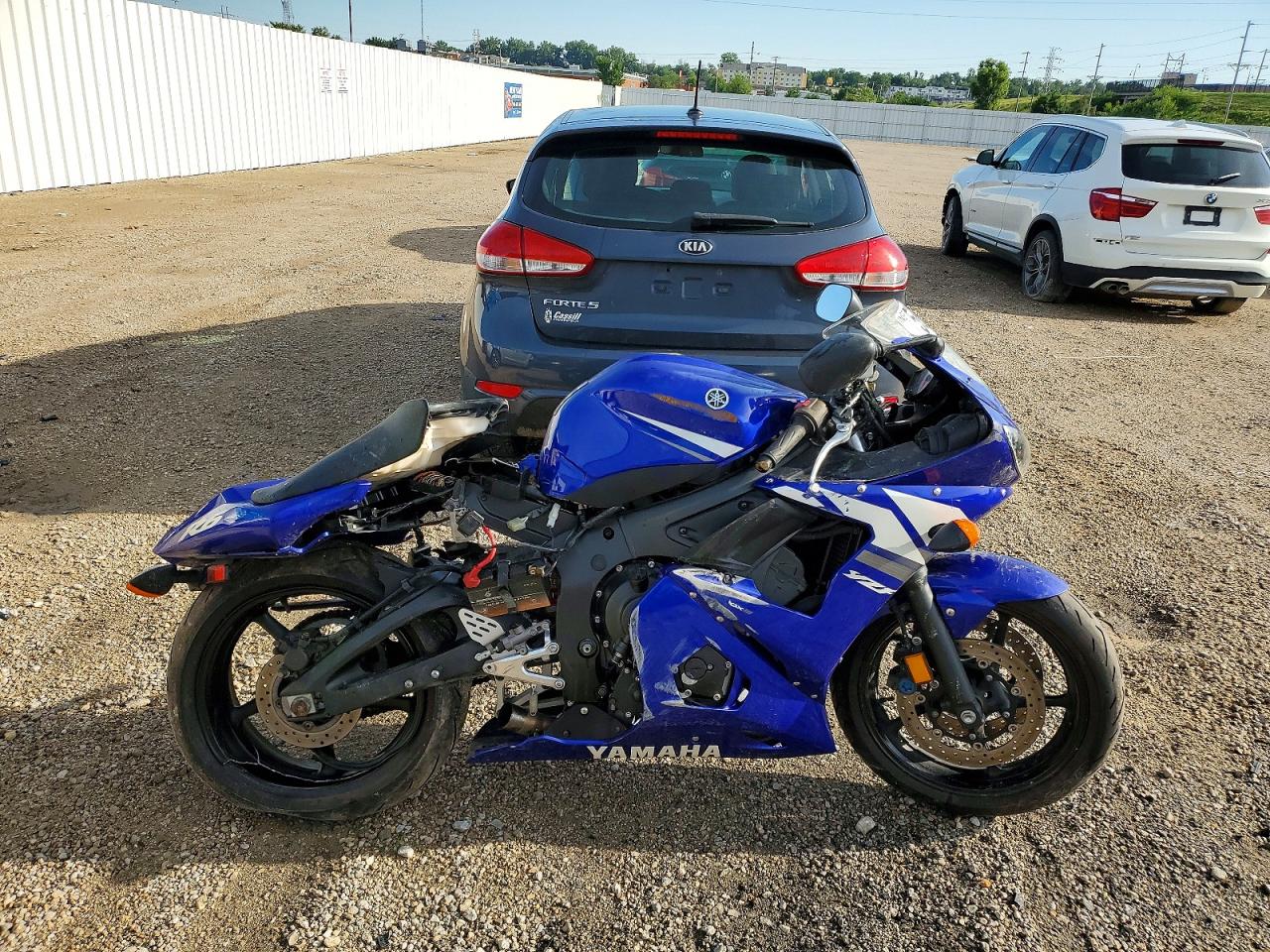 JYARJ06E83A008624 · 2003 YAMAHA YZFR6