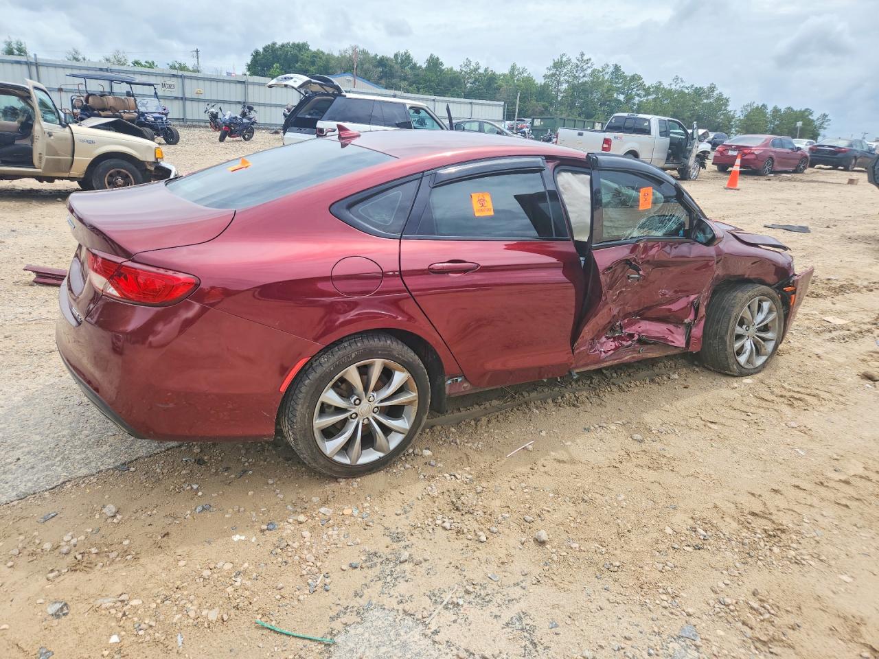 1C3CCCBB5GN122455 · 2016 CHRYSLER 200 · 3/13