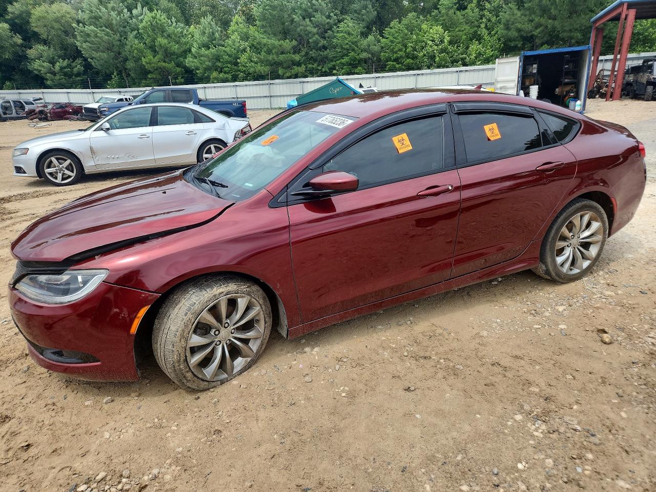 1C3CCCBB5GN122455 · 2016 CHRYSLER 200