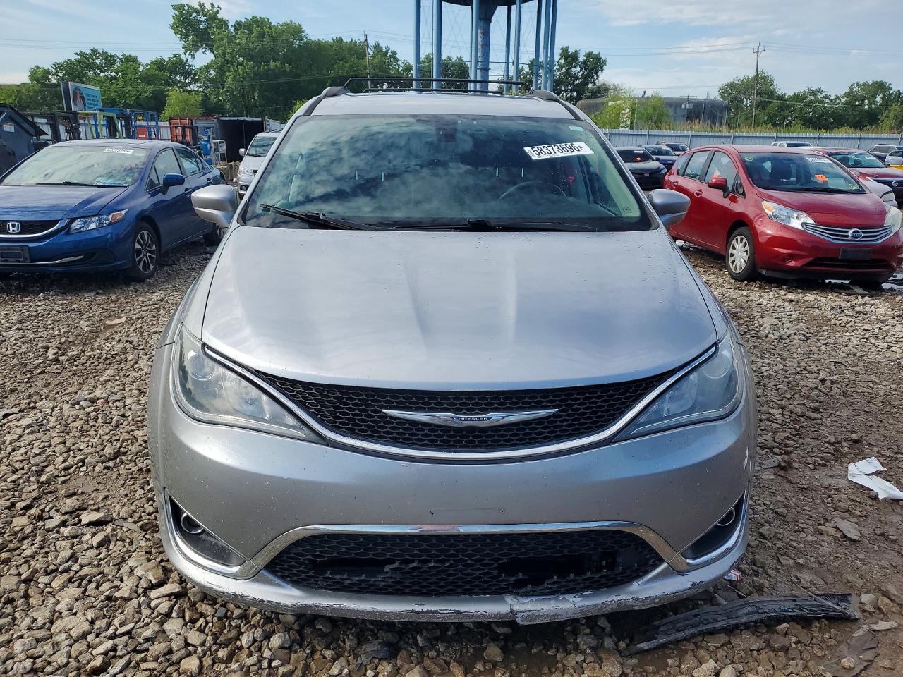 2C4RC1BG4HR747746 · 2017 CHRYSLER PACIFICA · 5/13