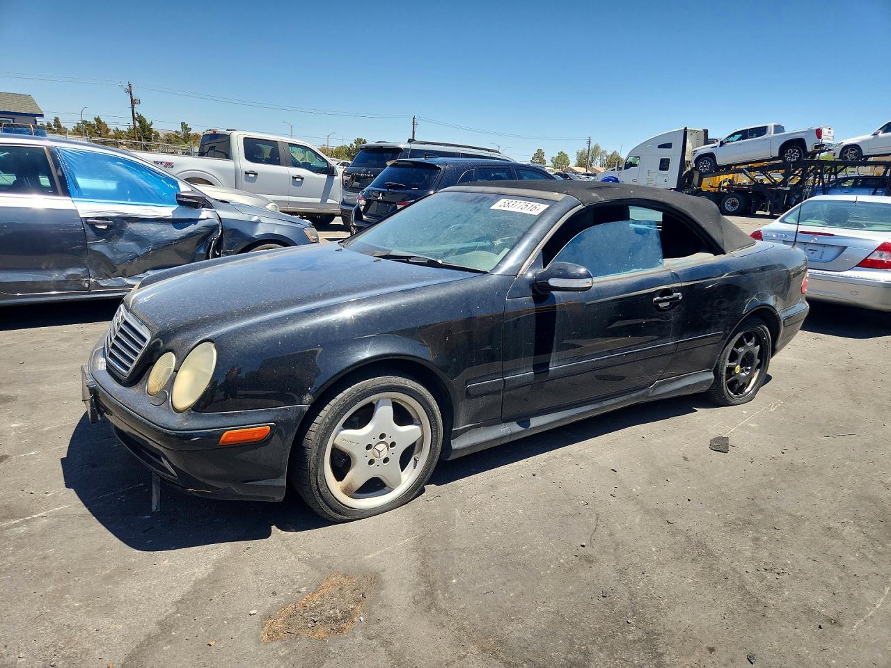 WDBLK70G11T085295 · 2001 MERCEDES-BENZ CLK