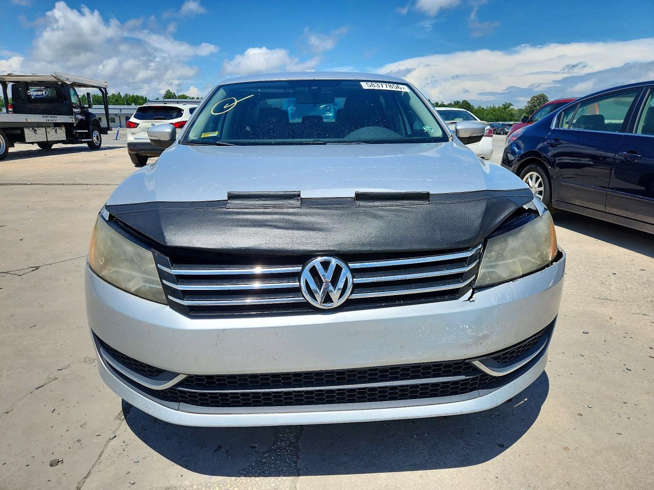 1VWAH7A35DC140268 · 2013 VOLKSWAGEN PASSAT · 5/12
