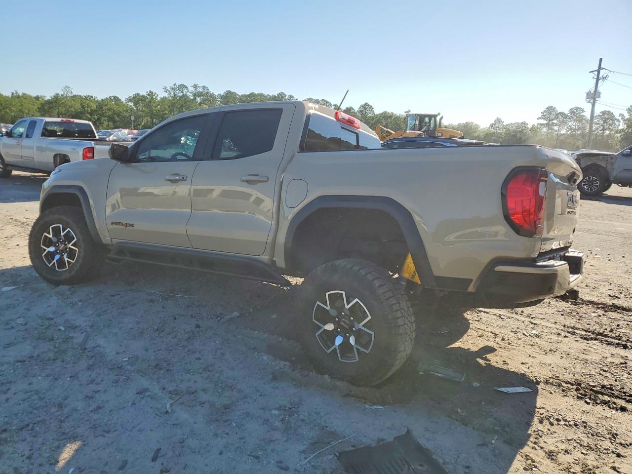 1GTP6EEK3R1129197 · 2024 GMC CANYON · 2/12