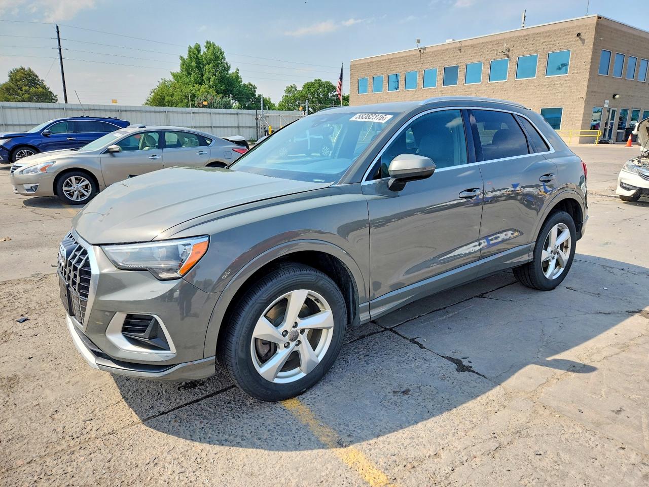 WA1AECF31L1053727 · 2020 AUDI Q3
