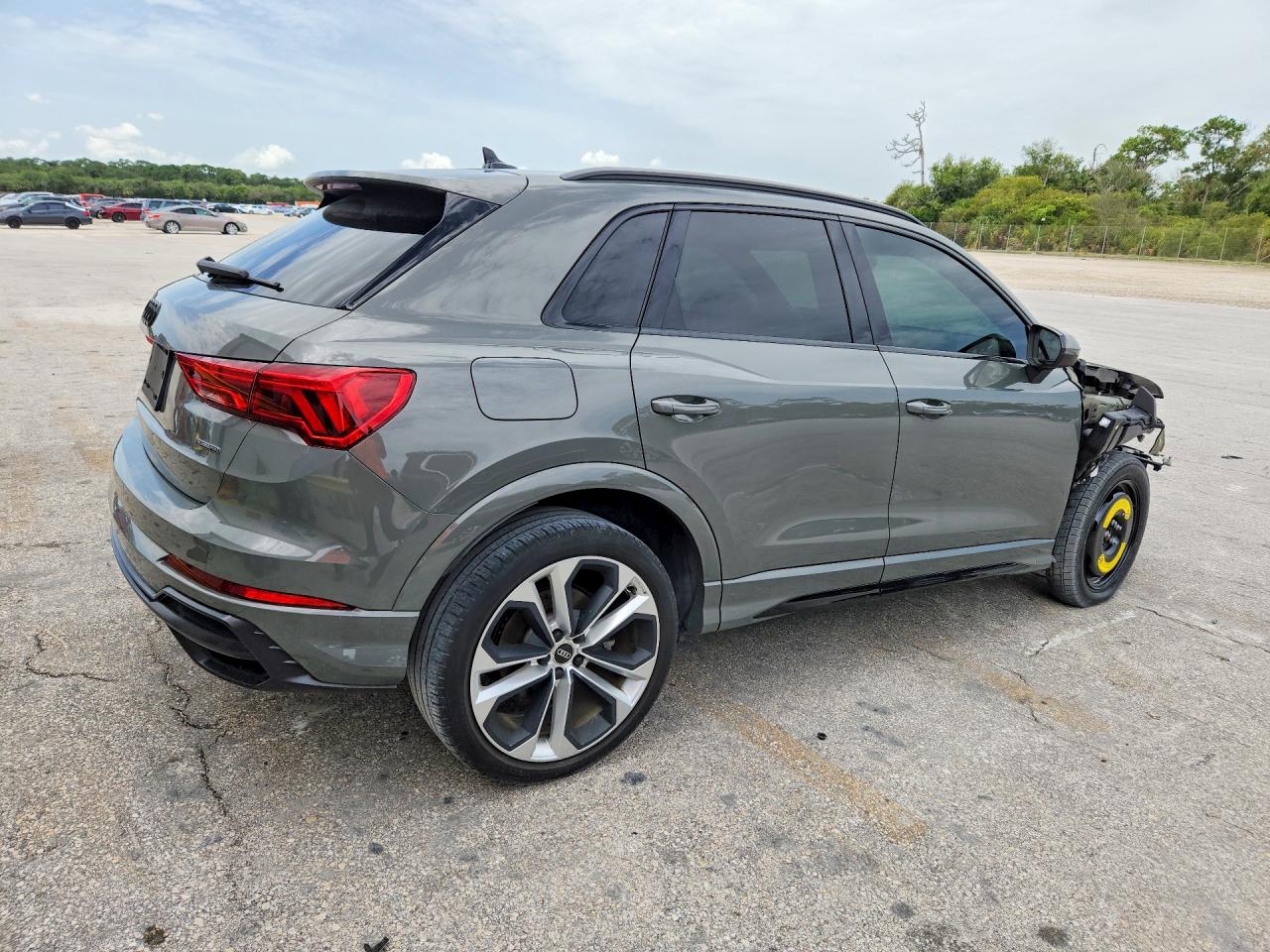 WA1EECF35N1118809 · 2022 AUDI Q3 · 3/14