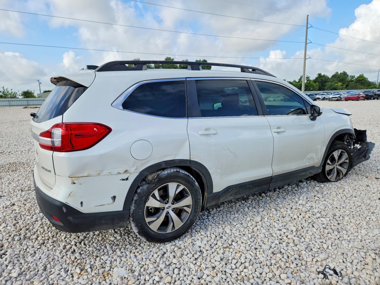 4S4WMACDXN3448704 · 2022 SUBARU ASCENT · 3/13