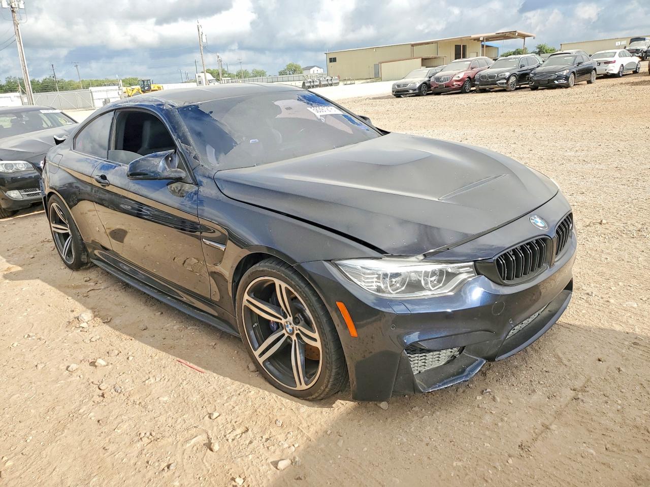 WBS3R9C50GK335958 · 2016 BMW M4 · 4/13