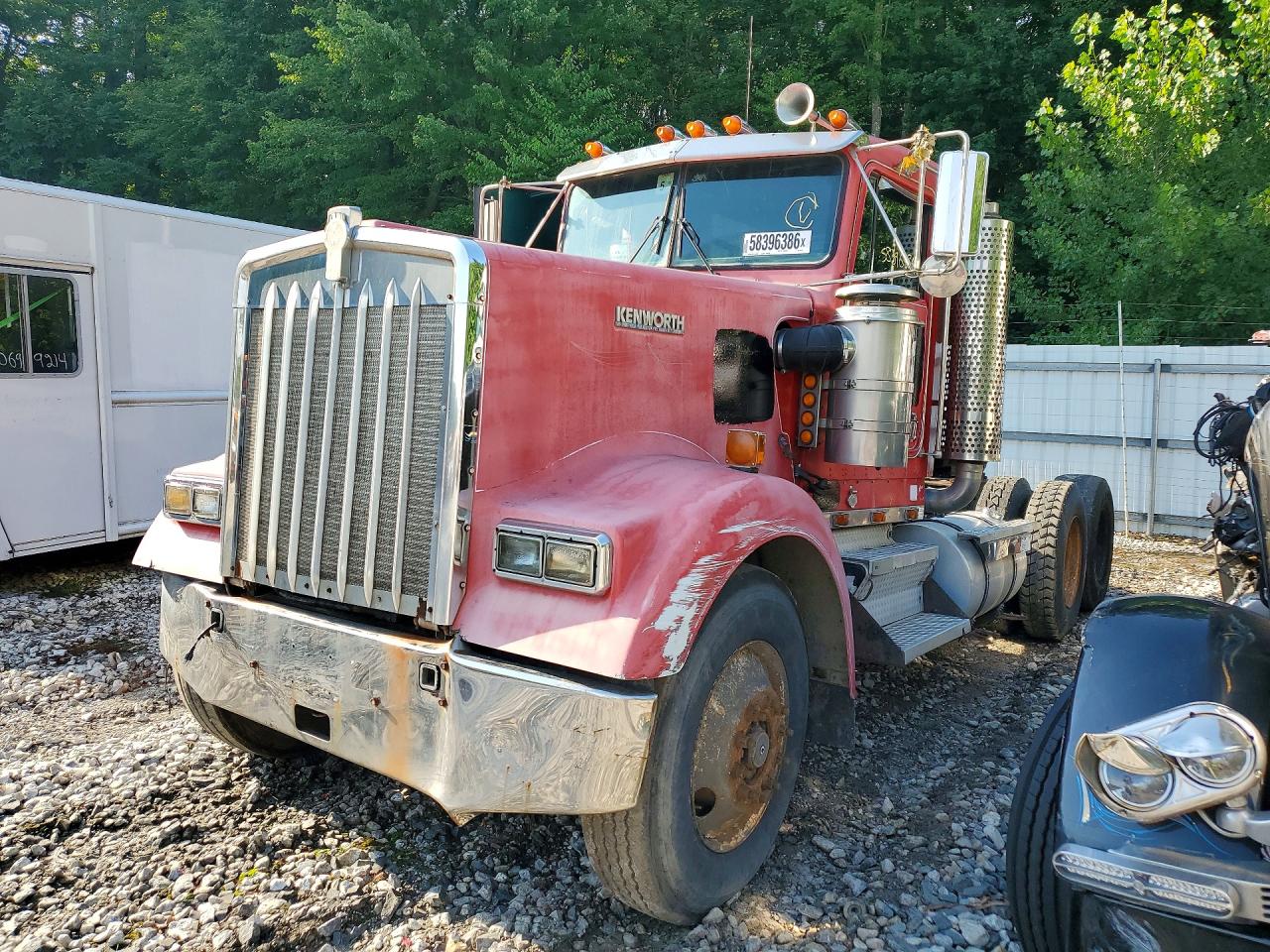 2XKWDB0X6SM667429 · 1995 KENWORTH W900