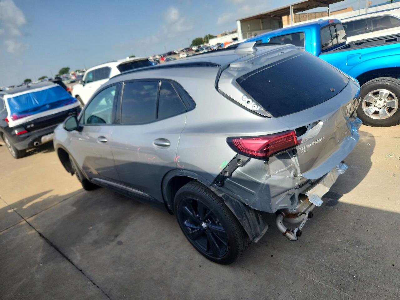LRBFZPE42RD059611 · 2024 BUICK ENVISION · 2/14