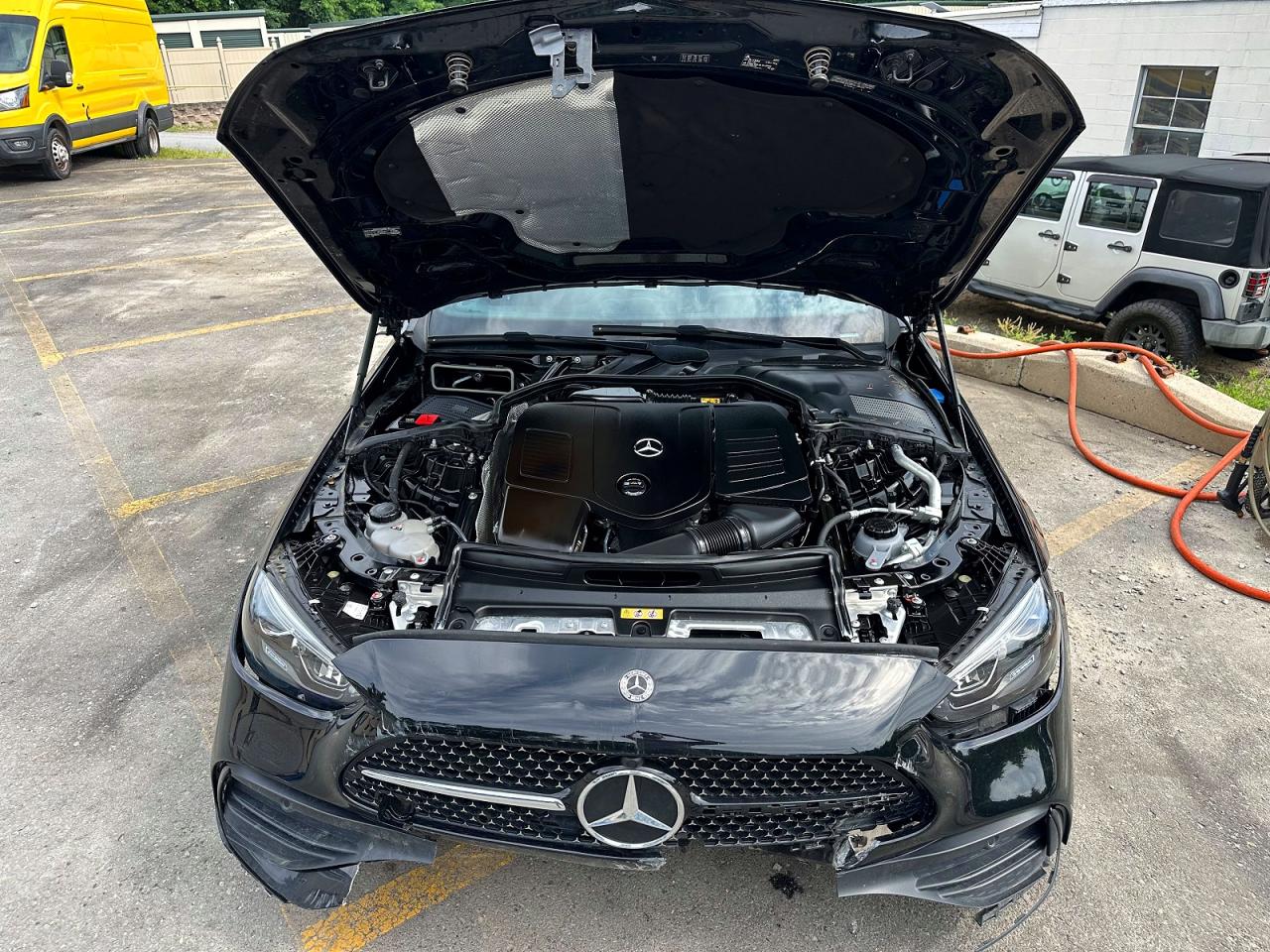 W1KAF4HB4PR145571 · 2023 MERCEDES-BENZ C · 5/10