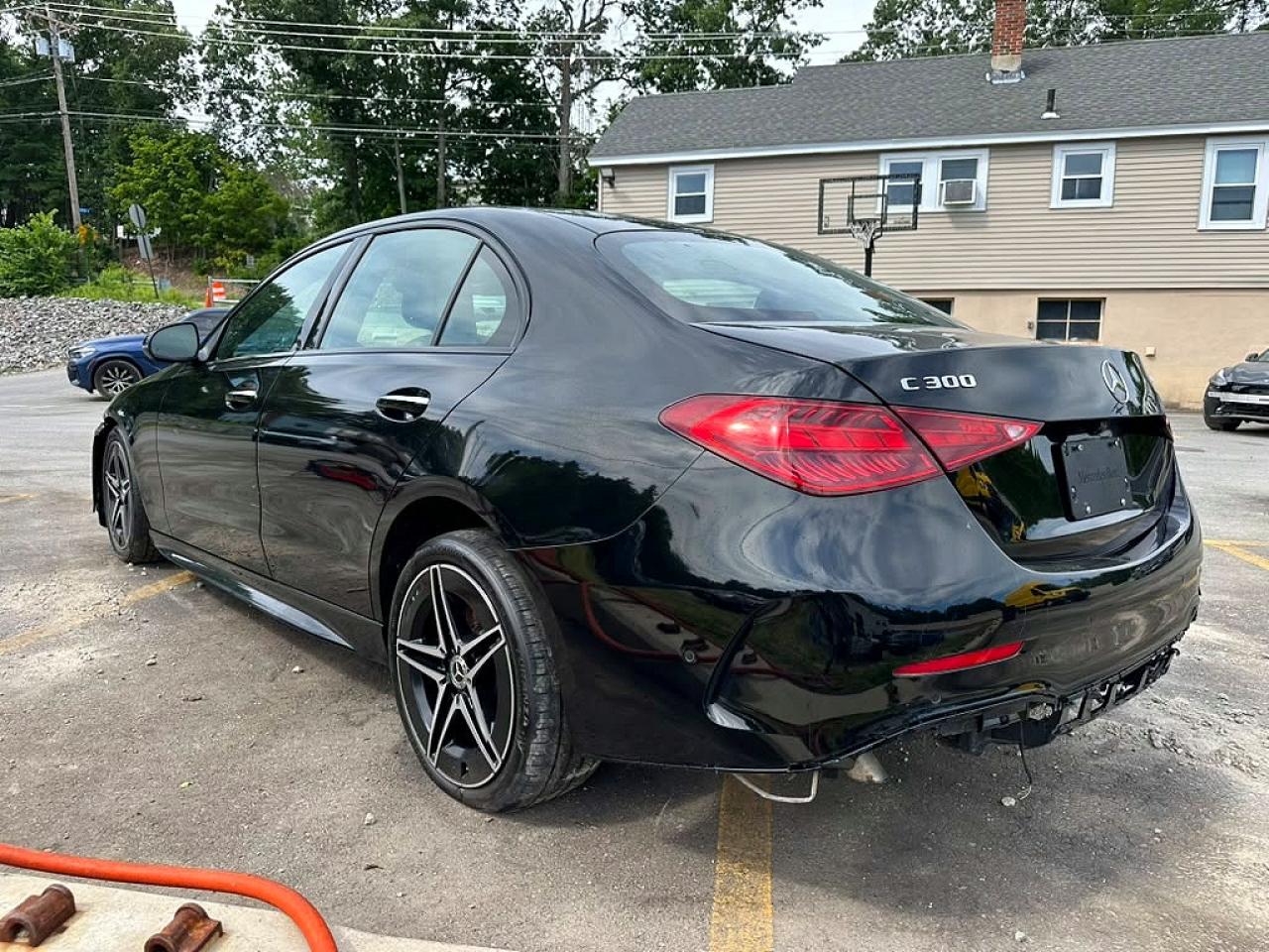 W1KAF4HB4PR145571 · 2023 MERCEDES-BENZ C · 2/10