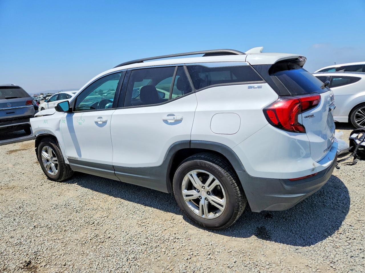 3GKALMEV5KL105537 · 2019 GMC TERRAIN · 2/14