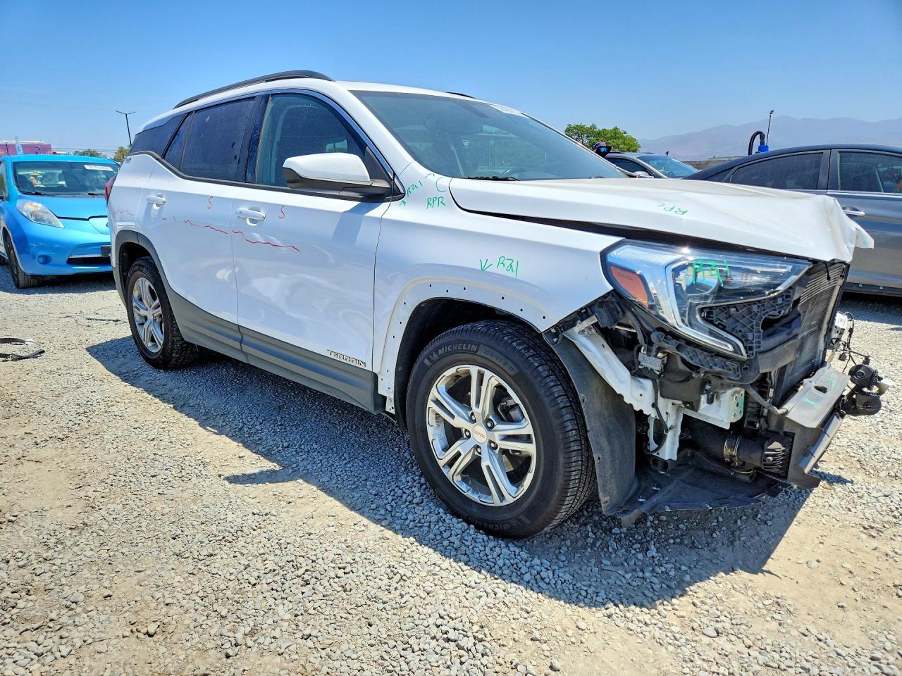 3GKALMEV5KL105537 · 2019 GMC TERRAIN · 4/14