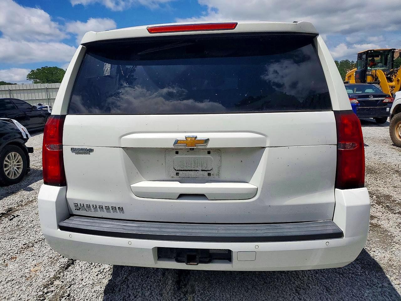 1GNSCHKCXKR178204 · 2019 CHEVROLET SUBURBAN · 6/13