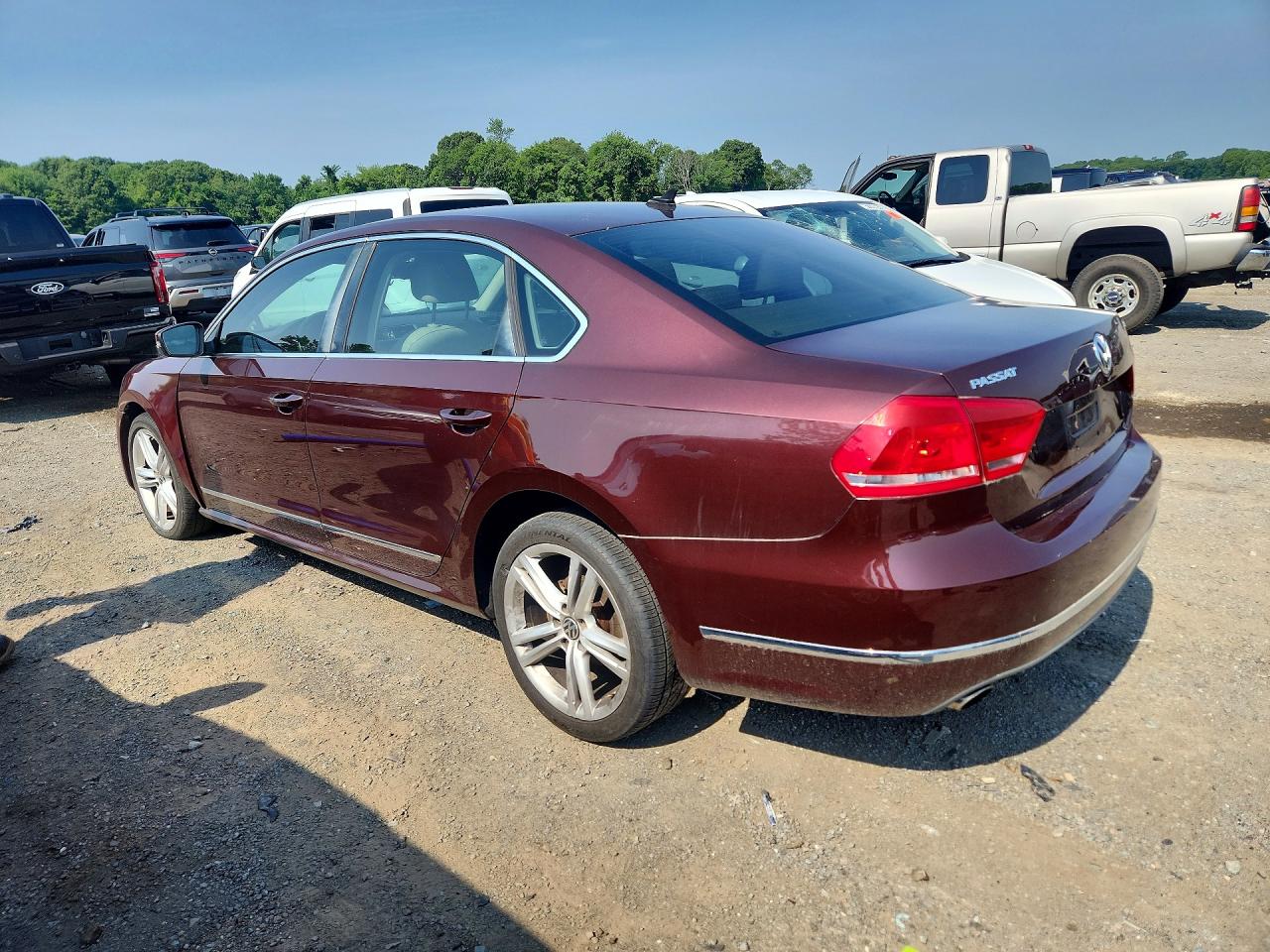 1VWCM7A39DC026309 · 2013 VOLKSWAGEN PASSAT · 2/12