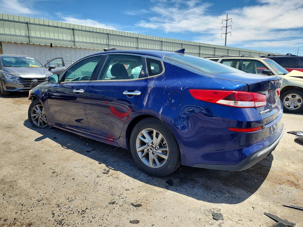 5XXGT4L39KG351400 · 2019 KIA OPTIMA · 2/12