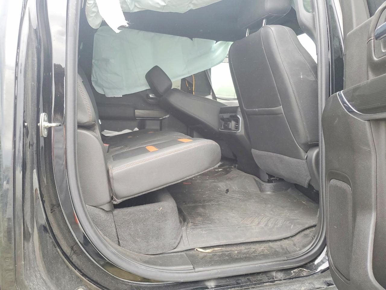 1GT49VEY6NF235722 · 2022 GMC SIERRA · 6/10