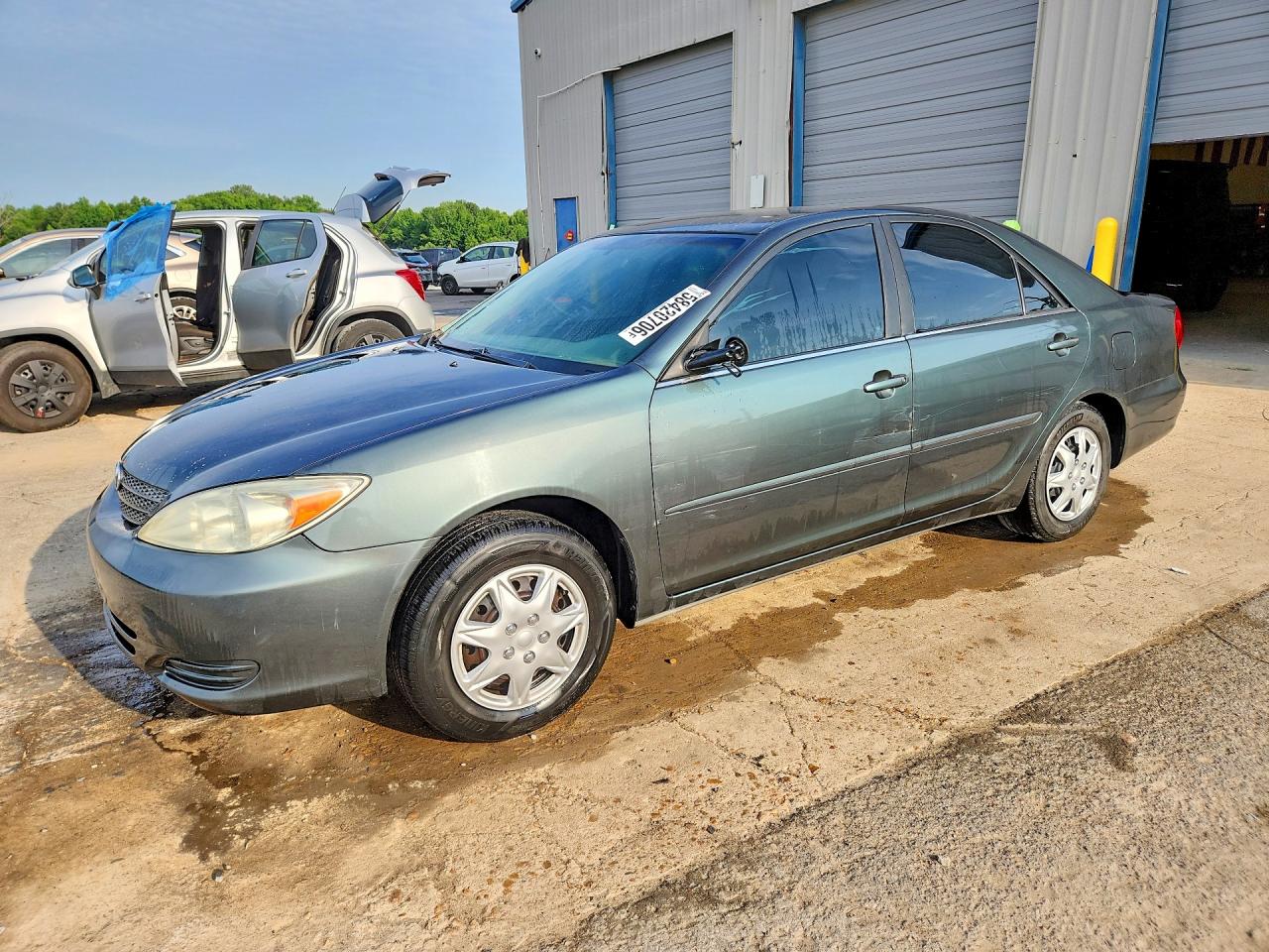 4T1BE32K92U506444 · 2002 TOYOTA CAMRY