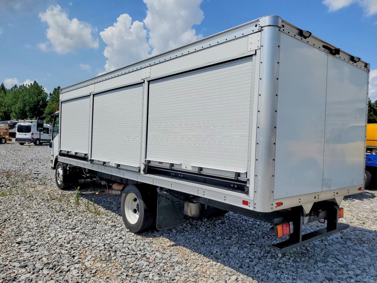54DE5W1L8NSR00042 · 2022 ISUZU NRR · 2/12