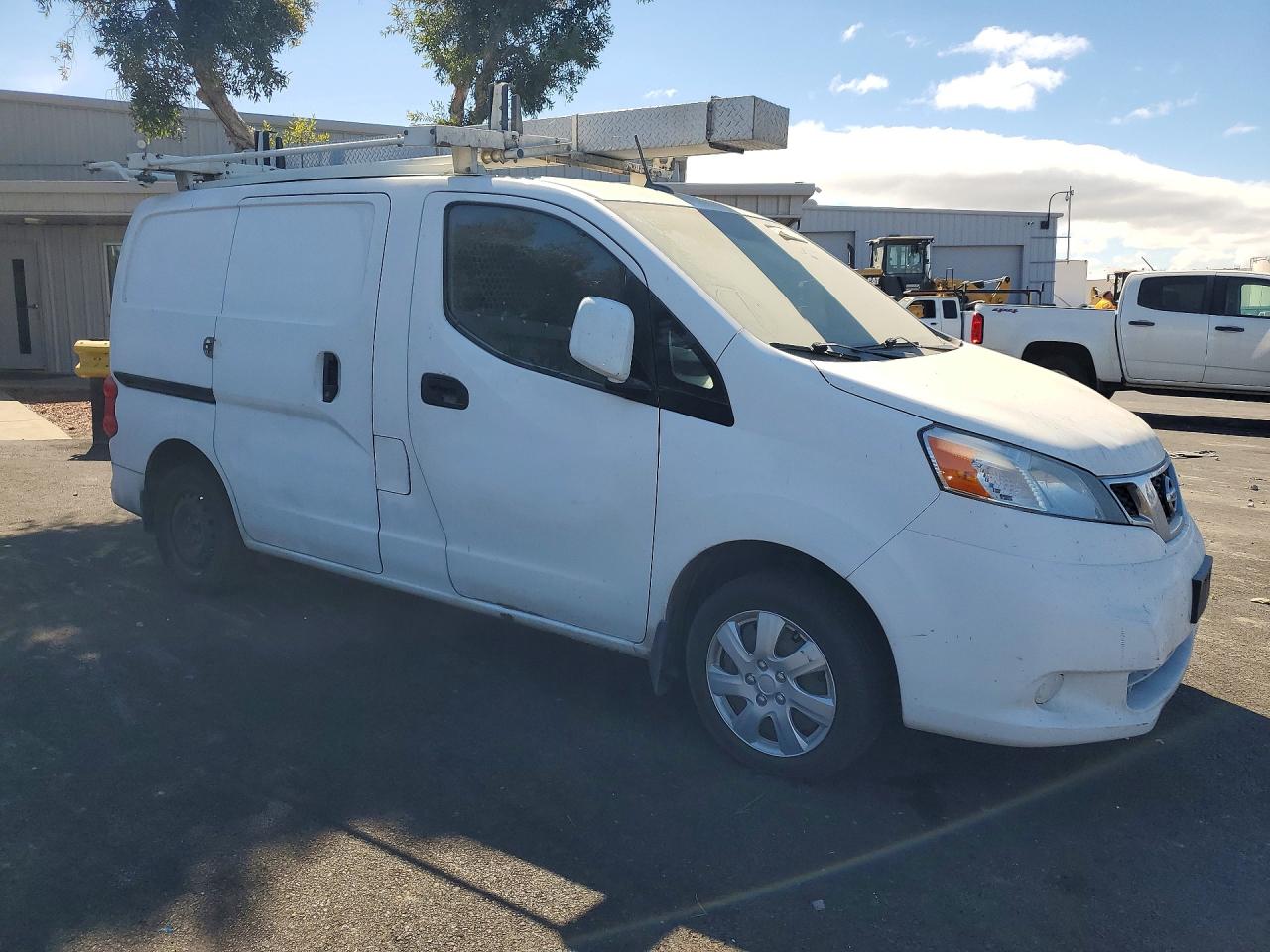 3N6CM0KN5HK715920 · 2017 NISSAN NV200 · 4/12