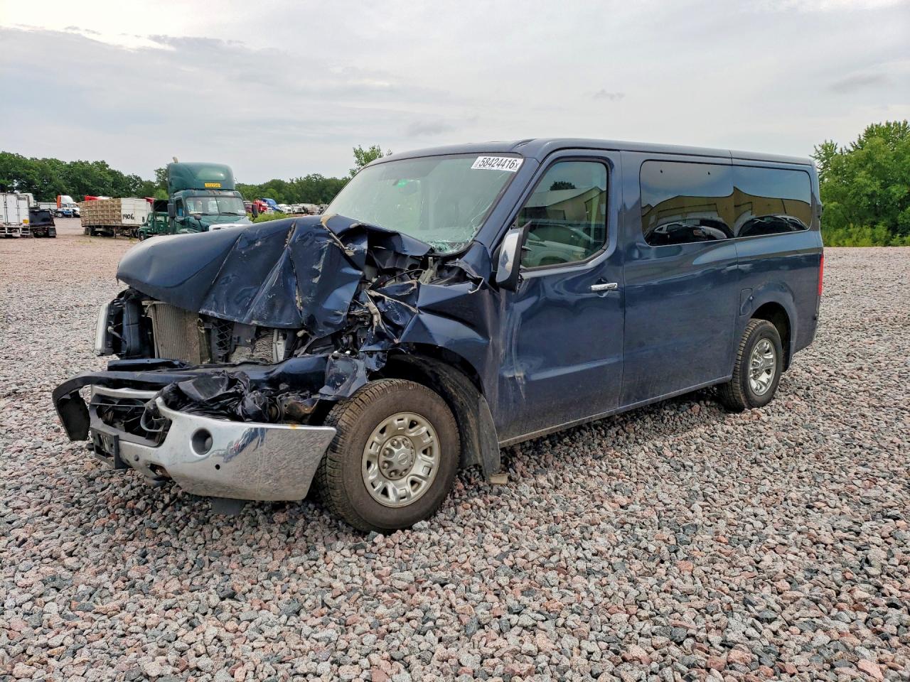 5BZAF0AA7HN851818 · 2017 NISSAN NV