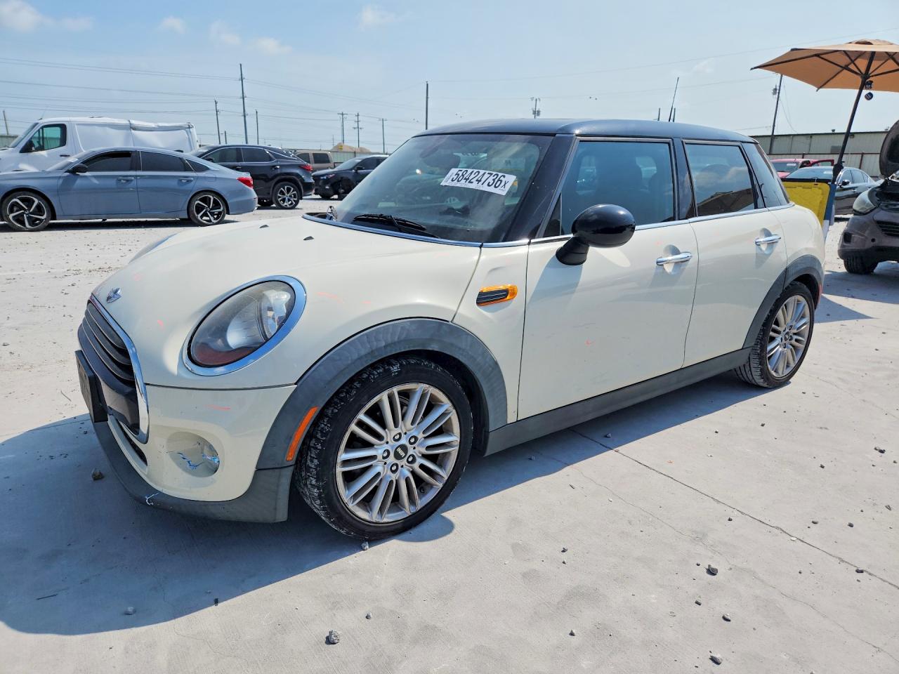 WMWXU1C55G2D11258 · 2016 MINI COOPER