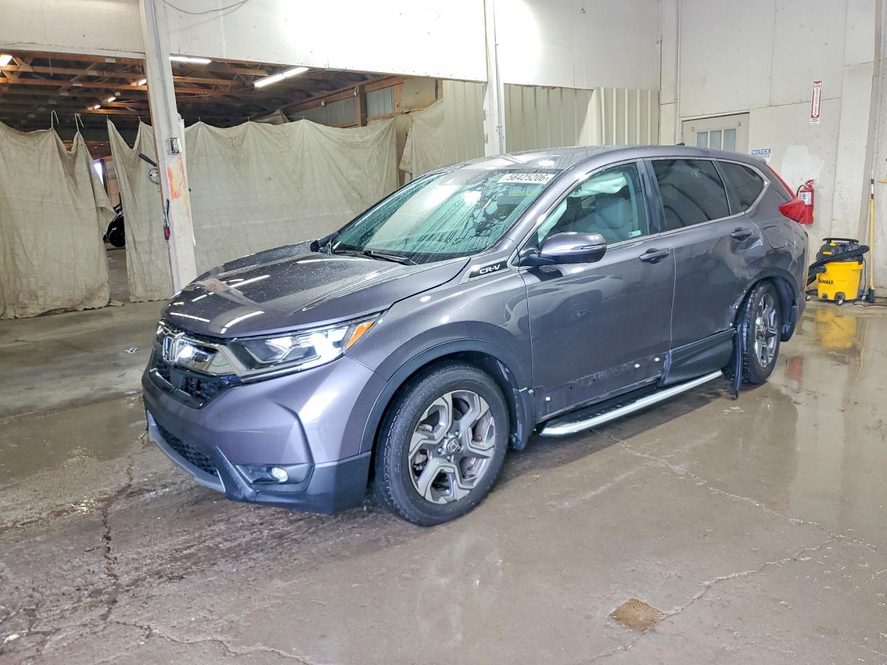 5J6RW1H84KA018398 · 2019 HONDA CR-V