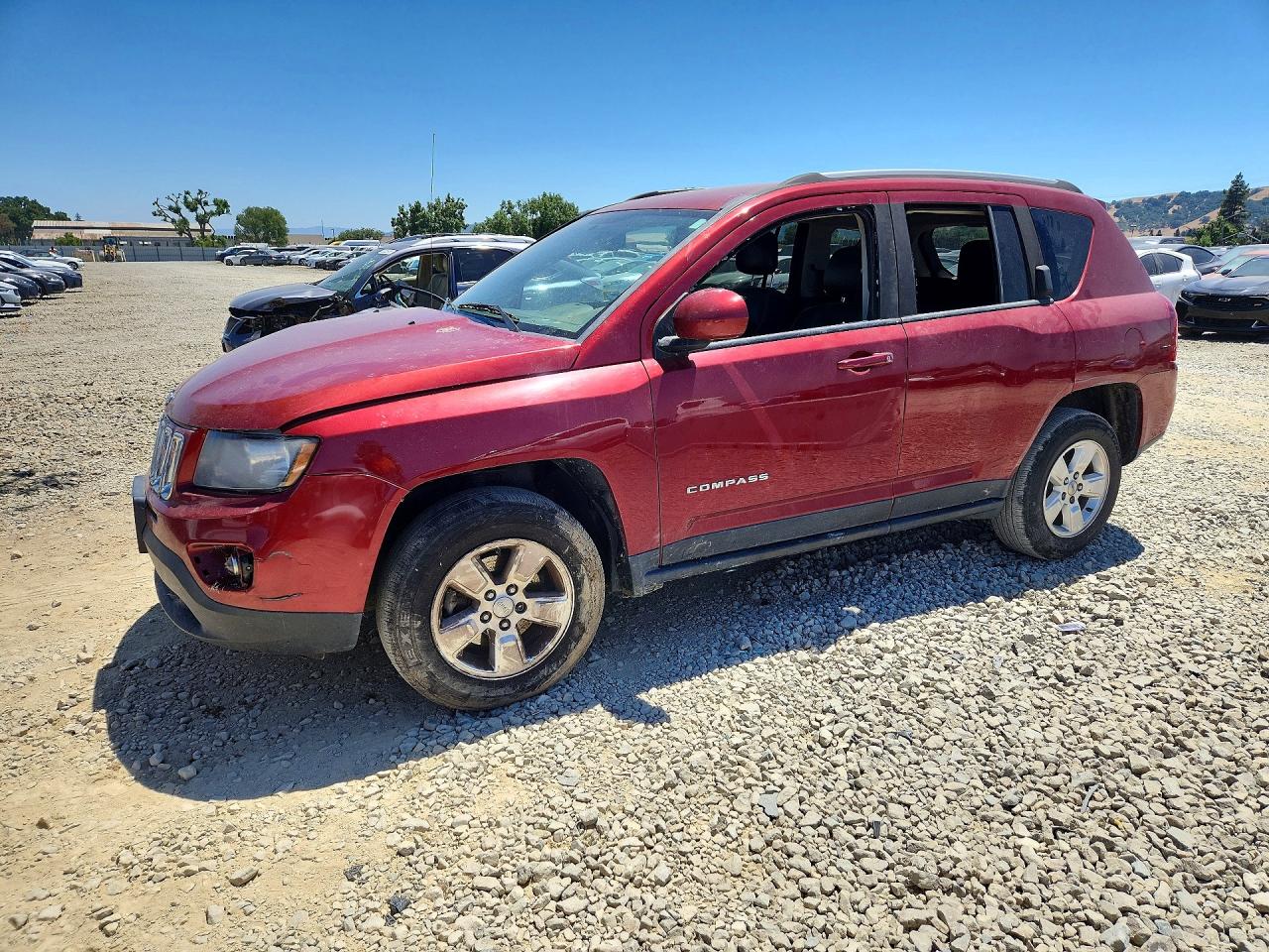 1C4NJCEA8GD704911 · 2016 JEEP COMPASS