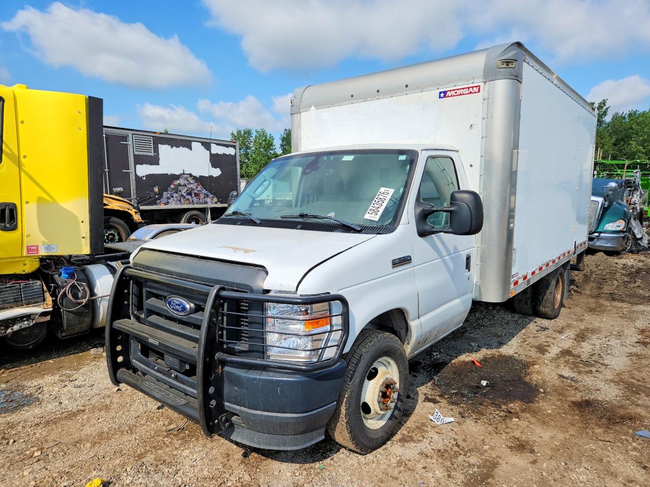 1FDWE3FN8MDC12459 · 2021 FORD E350