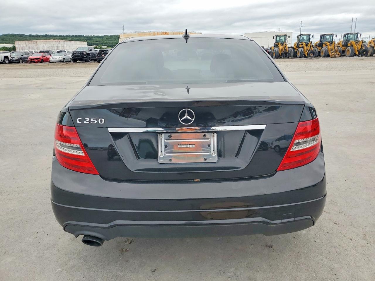 WDDGF4HB4CR232391 · 2012 MERCEDES-BENZ C · 6/12