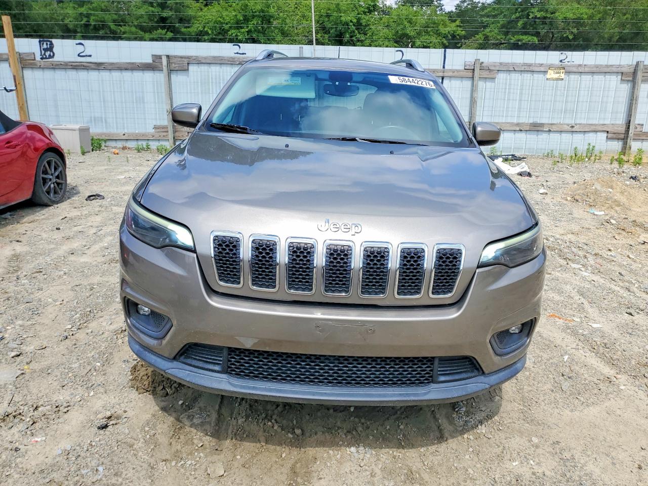 1C4PJMLB3KD192753 · 2019 JEEP CHEROKEE · 5/14