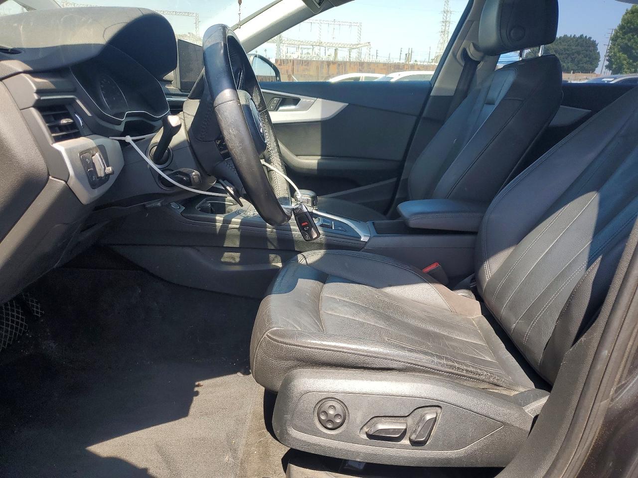 WAUGMAF48HN044388 · 2017 AUDI A4 · 7/12