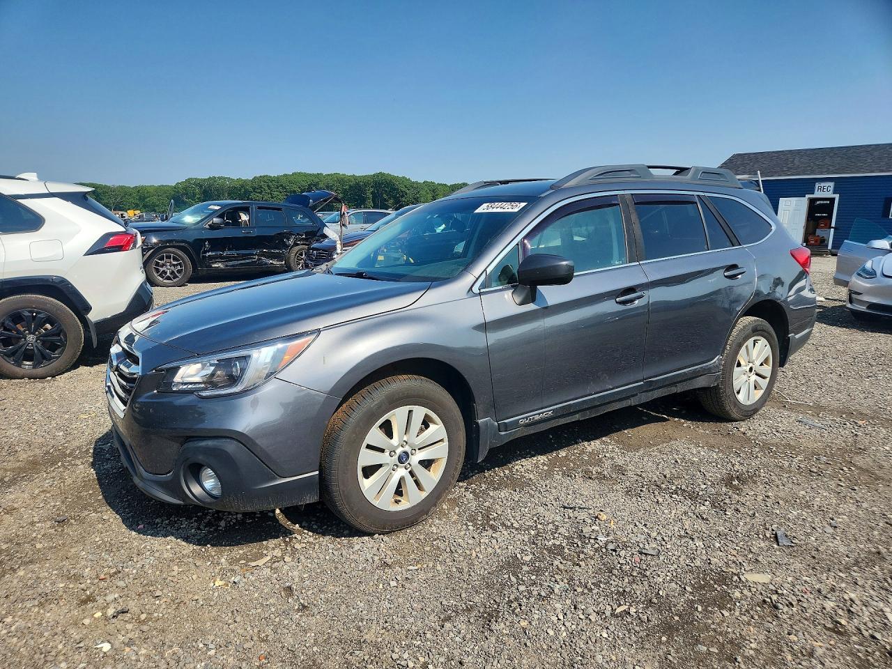 4S4BSACC2J3286377 · 2018 SUBARU OUTBACK