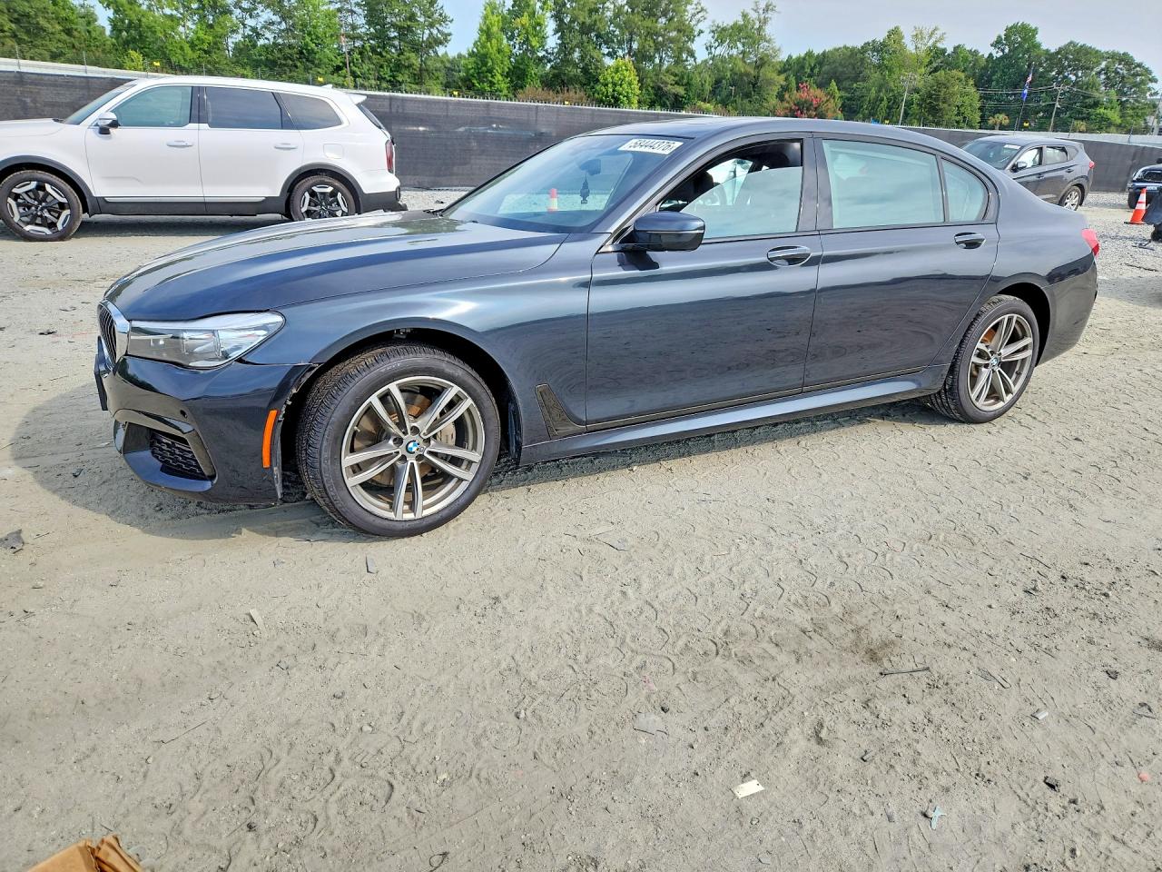 WBA7E4C55KGV70565 · 2019 BMW 740
