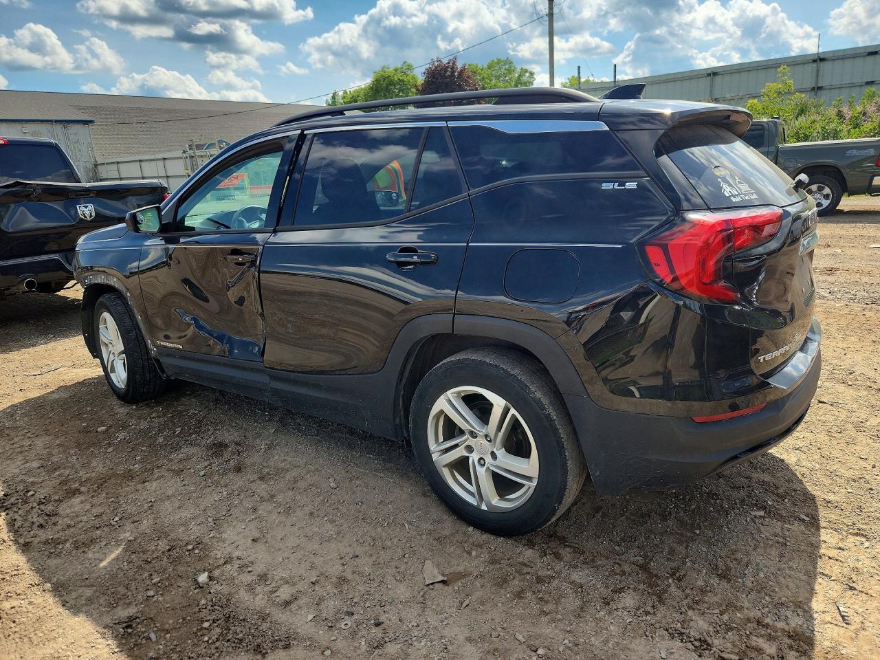 3GKALMEV0JL284777 · 2018 GMC TERRAIN · 2/13