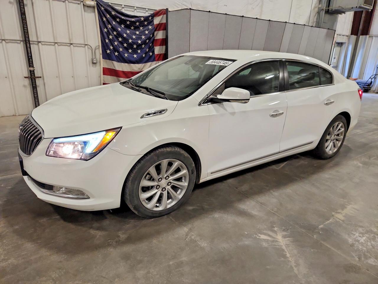 1G4GB5G35GF218010 · 2016 BUICK LACROSSE