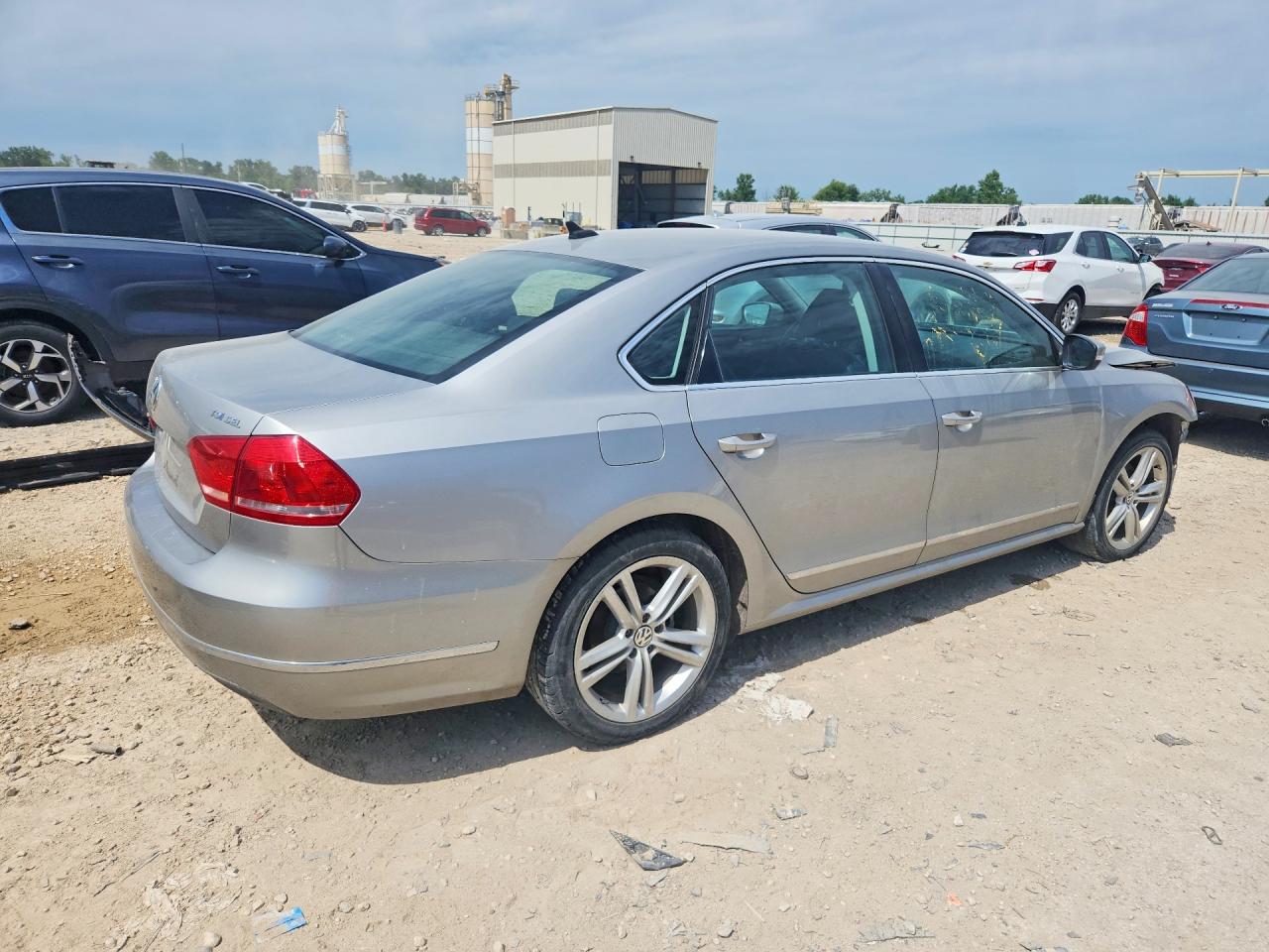 1VWCN7A30DC079512 · 2013 VOLKSWAGEN PASSAT · 3/12