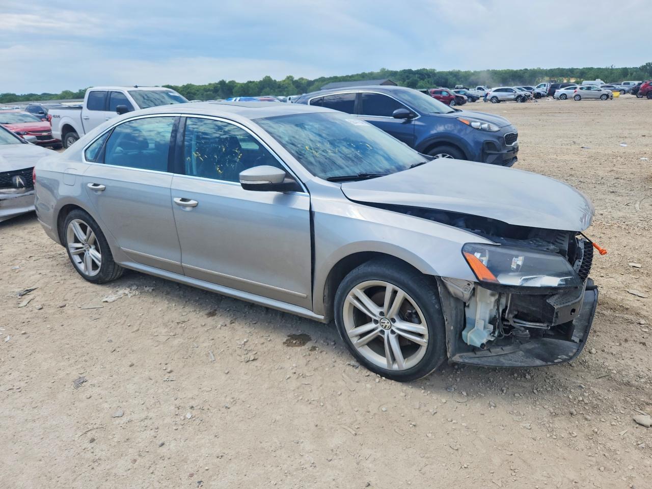 1VWCN7A30DC079512 · 2013 VOLKSWAGEN PASSAT · 4/12