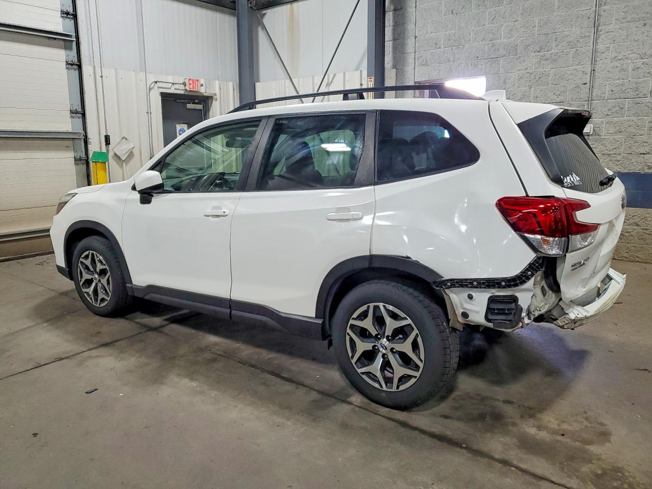 JF2SKAGCXLH449489 · 2020 SUBARU FORESTER · 2/13
