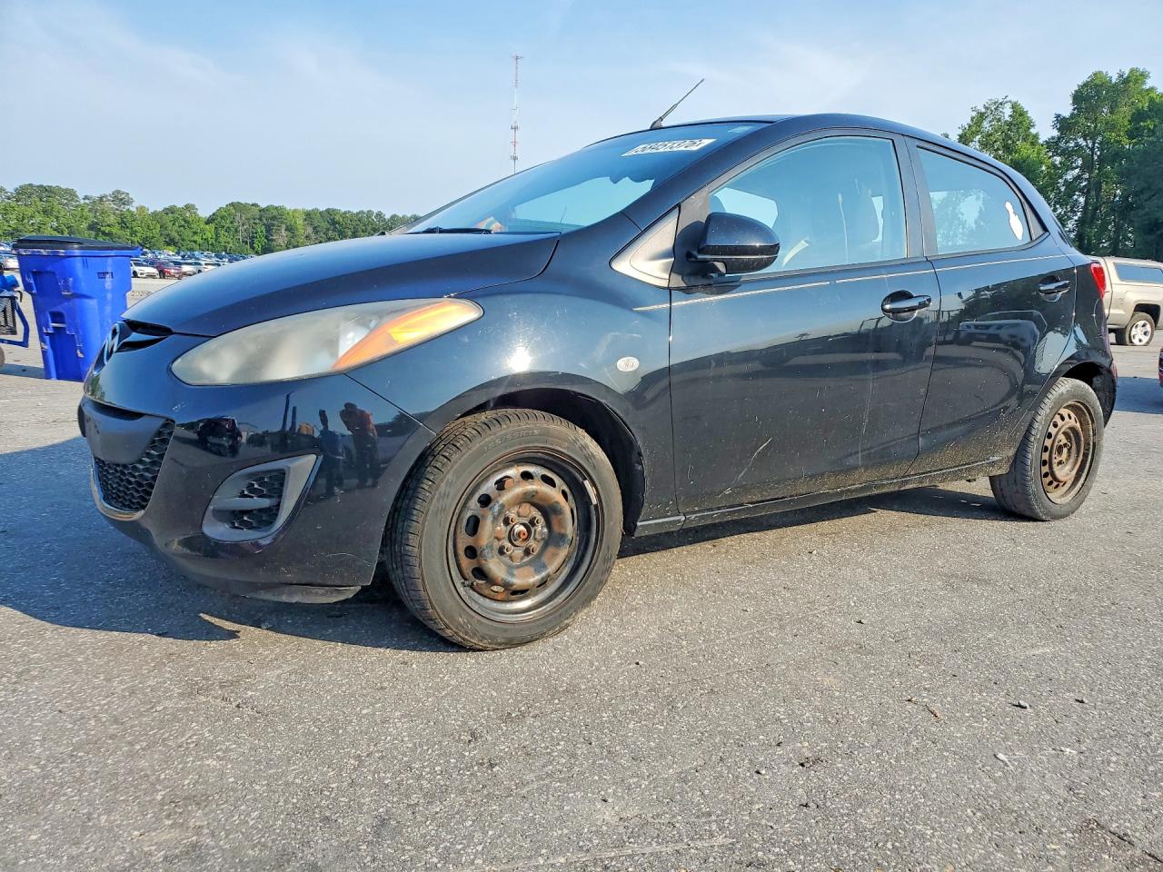 JM1DE1KYXD0159285 · 2013 MAZDA MAZDA2