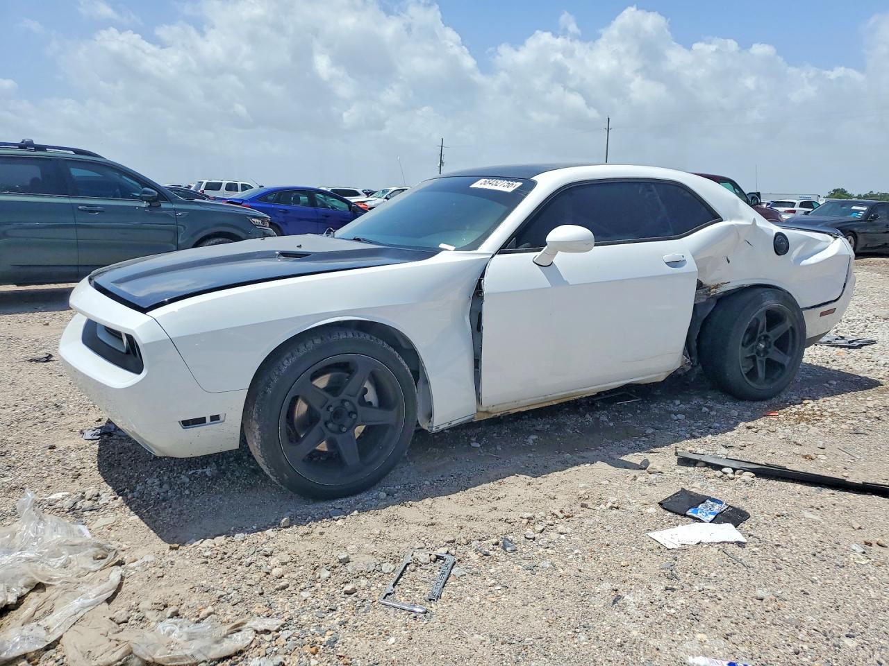 2C3CDYBT2DH593597 · 2013 DODGE CHALLENGER
