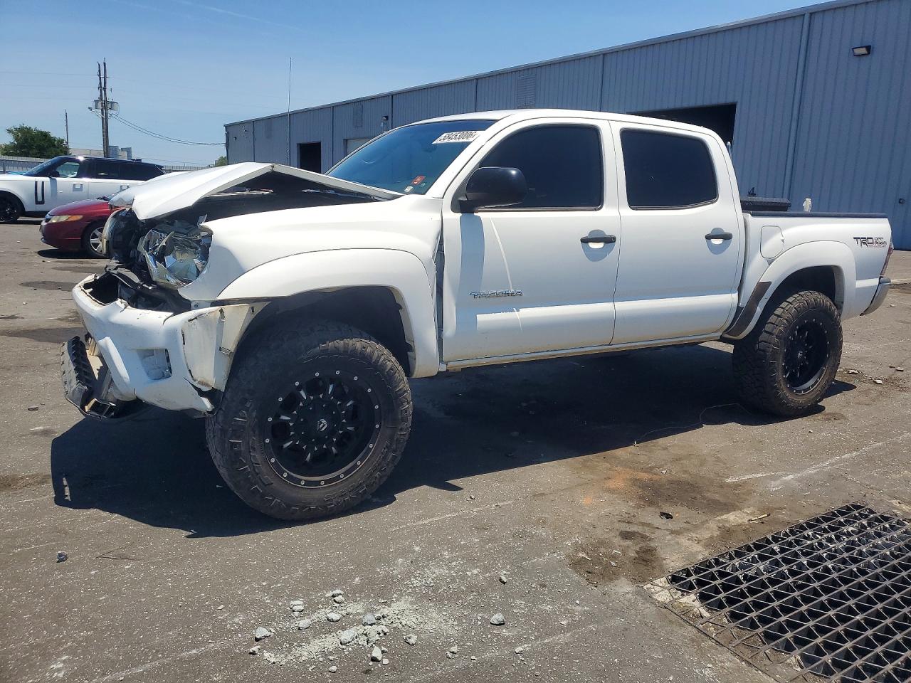 2013 TOYOTA TACOMA