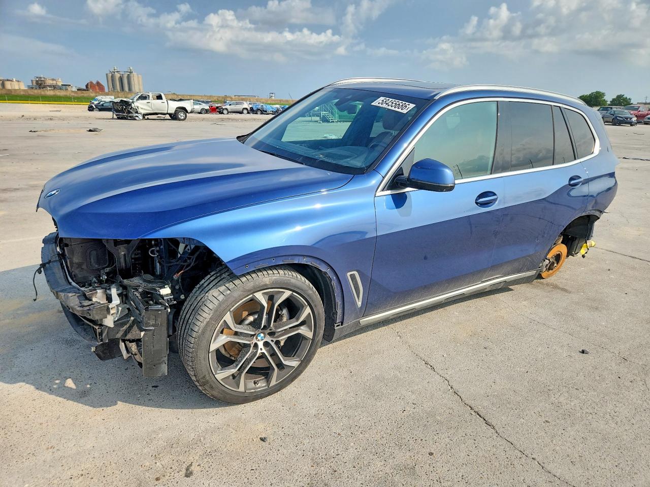 5UXCR4C06P9P69824 · 2023 BMW X5