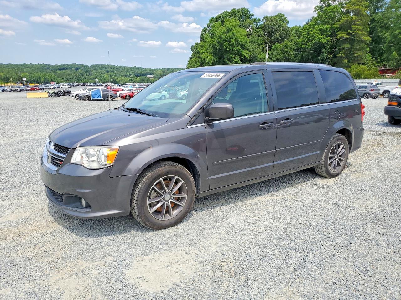 2C4RDGCG9HR772589 · 2017 DODGE GRAND CARAVAN