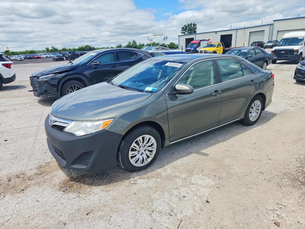 4T1BD1FK9CU031042 · 2012 TOYOTA CAMRY HYBRID